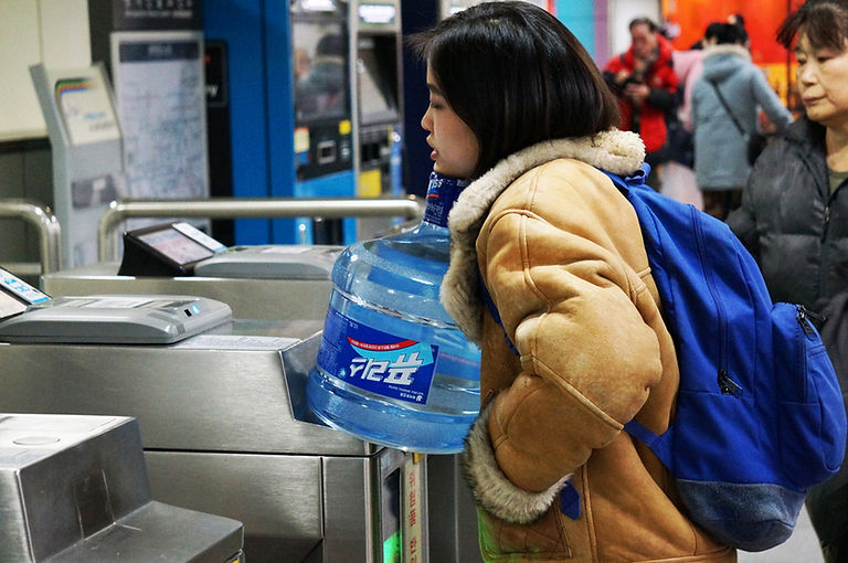 The-Holy-Waterbottle_TZUSOO.jpg