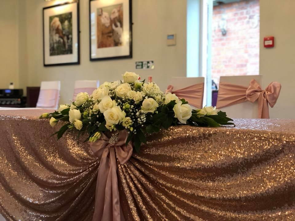 Thumbnail: Rose Gold Sequin Top Table Tablecloth