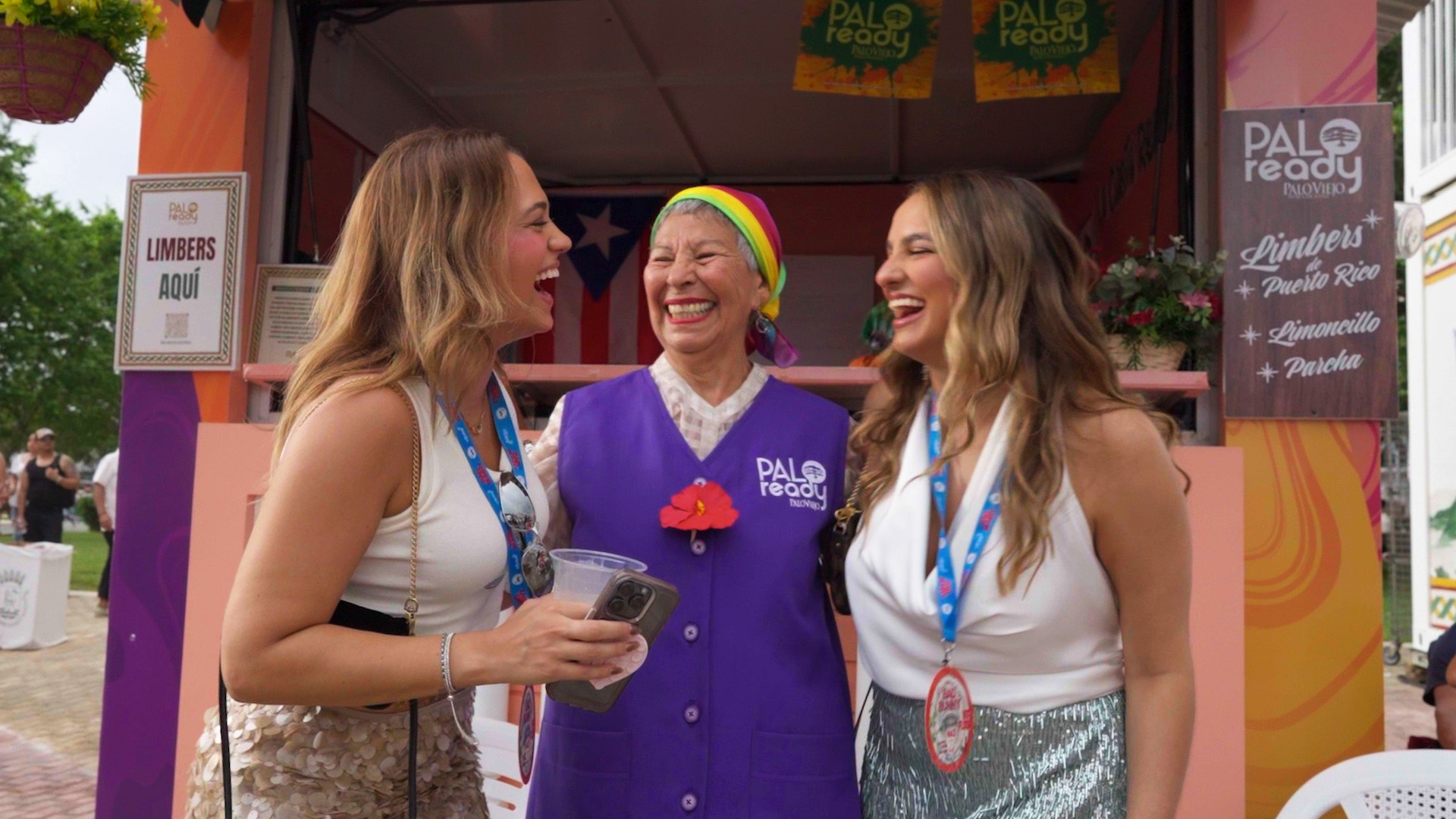 Las Doñitas Ready experiential campaign for Palo Ready