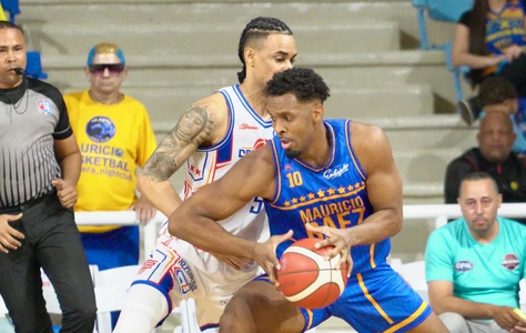 Gerardo Suero lidera triunfo del Mauricio Báez ante el San Lázaro en la semifinal del TBS Distrito 2025