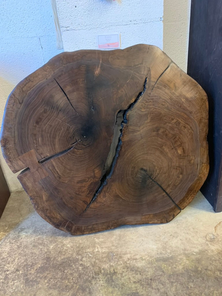 Walnut Round