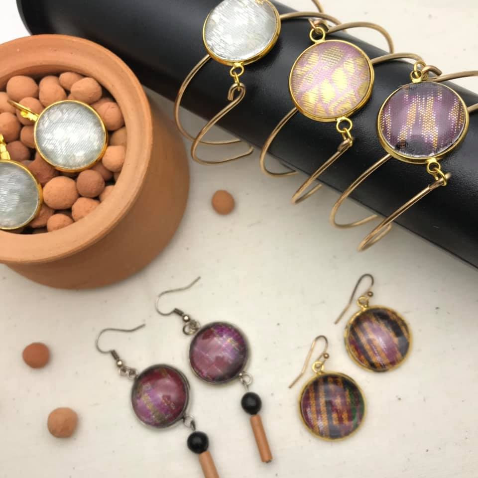 Thumbnail: Thai silk jewelry