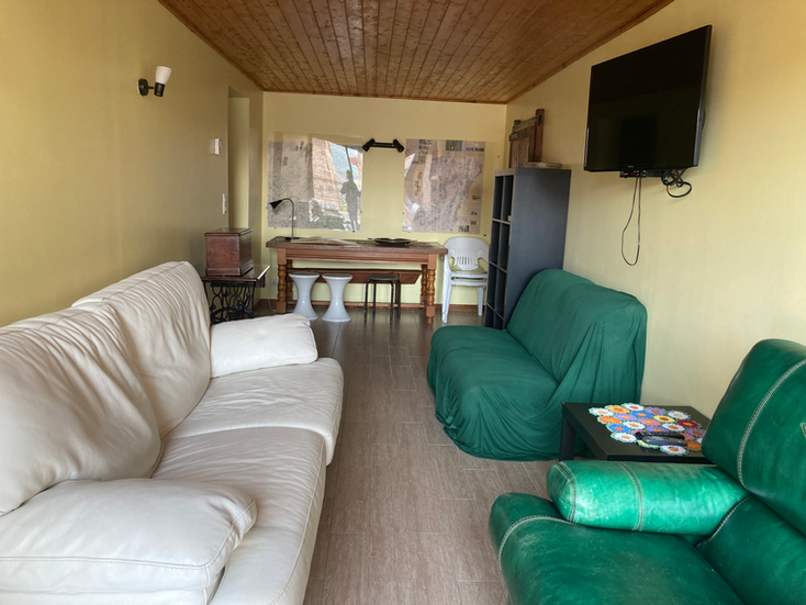 espace salon avec TV