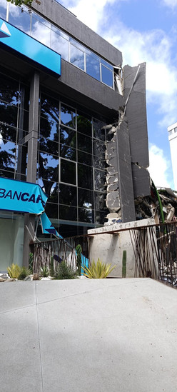Damaged building - Submitted by a Premise user in Caracas, Venezuela on 6/27/2026