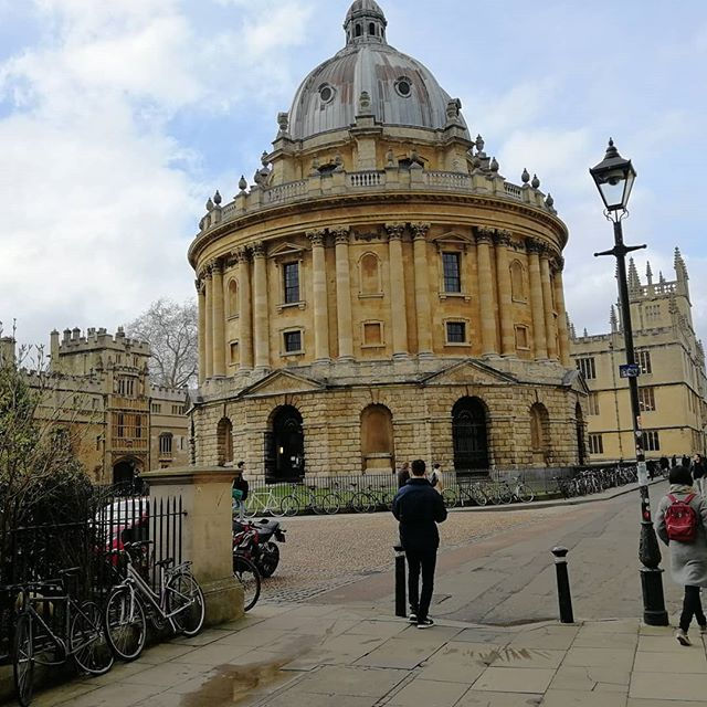 Giretto a Oxford prima di tornare a Exet
