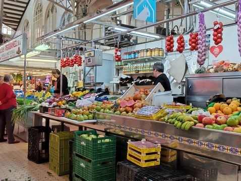 Subastas disparadas en València: un puesto del Mercado Central alcanza precios de vivienda de lujo