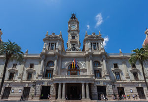 LA ASESORÍA JURÍDICA DEL AYUNTAMIENTO DE VALENCIA HACE POLÍTICA A ESPALDAS DE CATALÁ.