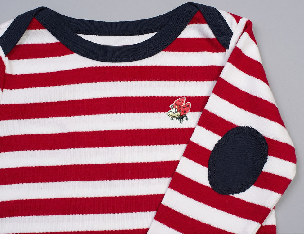 Miniatura: t-shirt baby a righe rosse manica lunga con coccinella ricamata