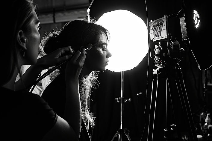 Studio maquilleuse nb.jpg