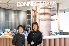 コスモエネルギーホールディングス、新本社に社員間の交流を生む社内多目的エリア「COSMO CONNECT PARK」内カフェをオープン　～WELL認証取得を目指し、社員の健康につながるメニューを提供～