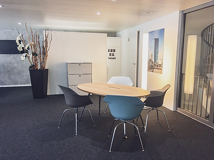 Einrichtung Besprechungsraum Losinger Marazzi Luzern