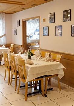 Interior Design Restaurand Adler in Kägiswil