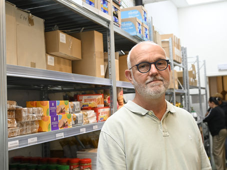 “We proberen een plek te zijn waarbij we de samenleving verbinden met zij die aan de rand ervan staan”: Yves Bocklandt van Filet Divers vzw