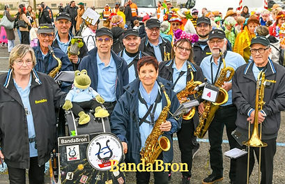 BandaBron photo carnaval 2025_edited.jpg