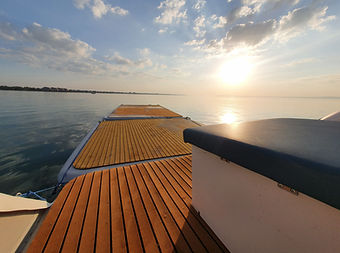 Plateforme pour bateau HULU Trinity Genève