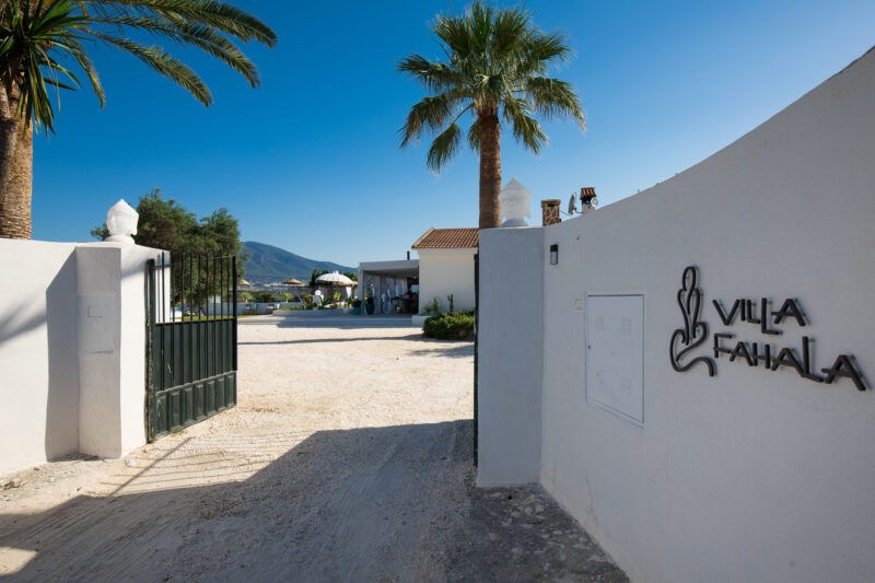 Villa-Fahala-201806853-RealestatePhotographer-HR-800x533.jpg