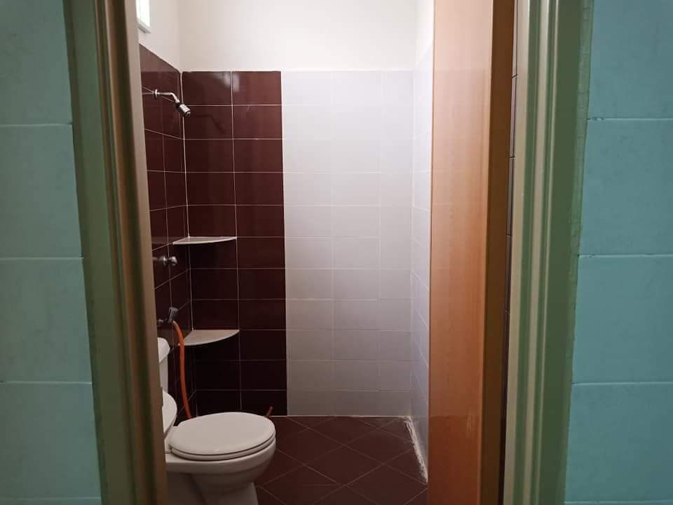 Thumbnail: Teres 2 Tingkat, Taman Indah Sungai Udang (Non Bumi Lot)