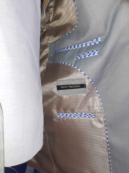 Miniatura: Confección de Trajes a la medida