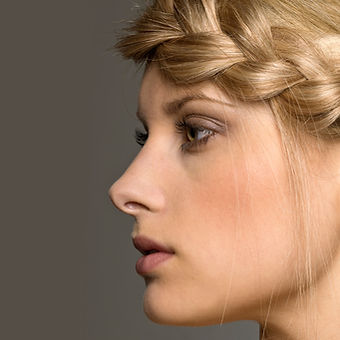 Moda Capelli Up-Do's. Braided Blonde BOHO Up-Do Hairstyle.