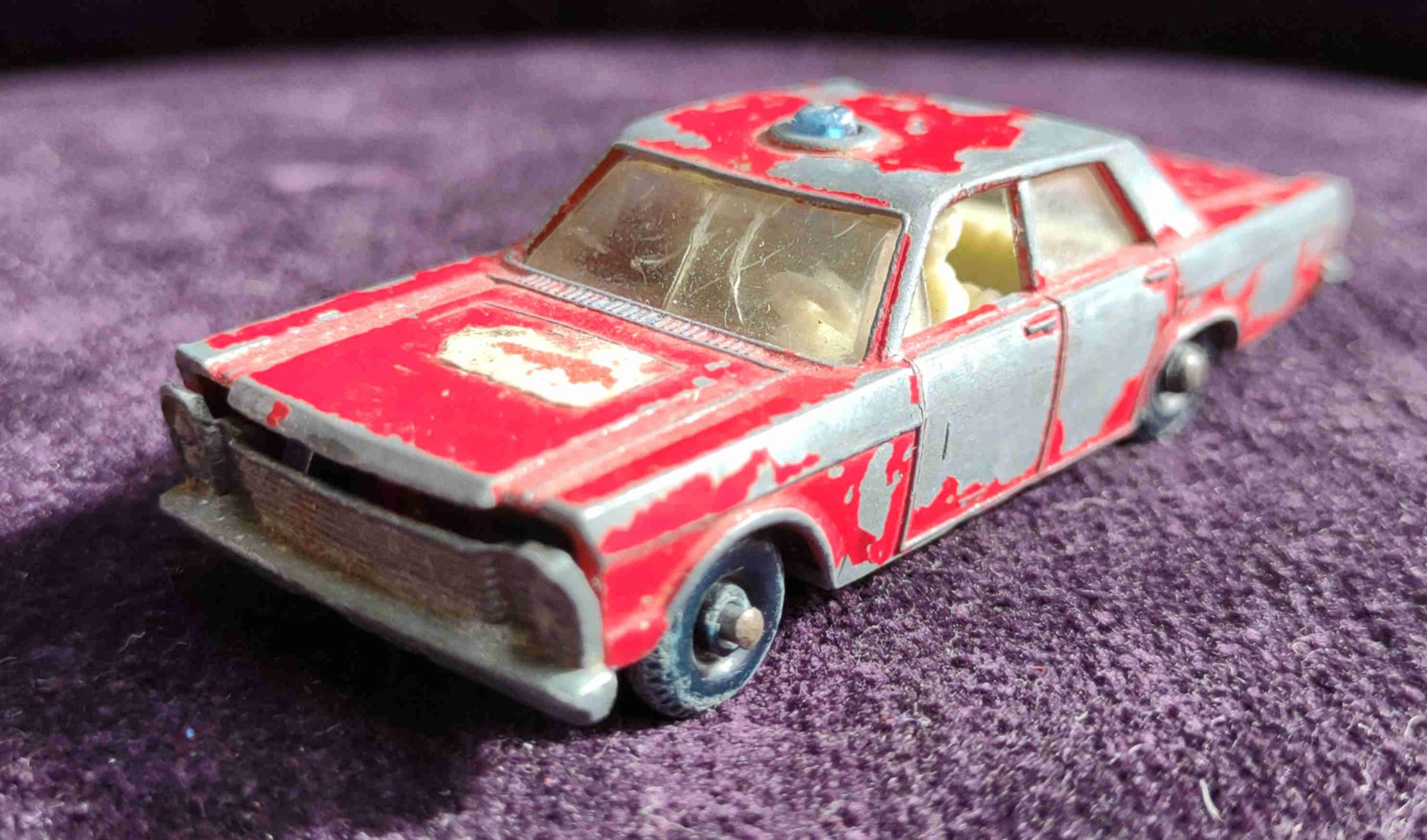 Matchbox series 1-75 No 59 Ford Galaxie
