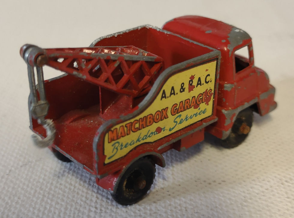 Thumbnail: 1960 Matchbox 1-75 series No 13 Thames Trader Wreck Truck