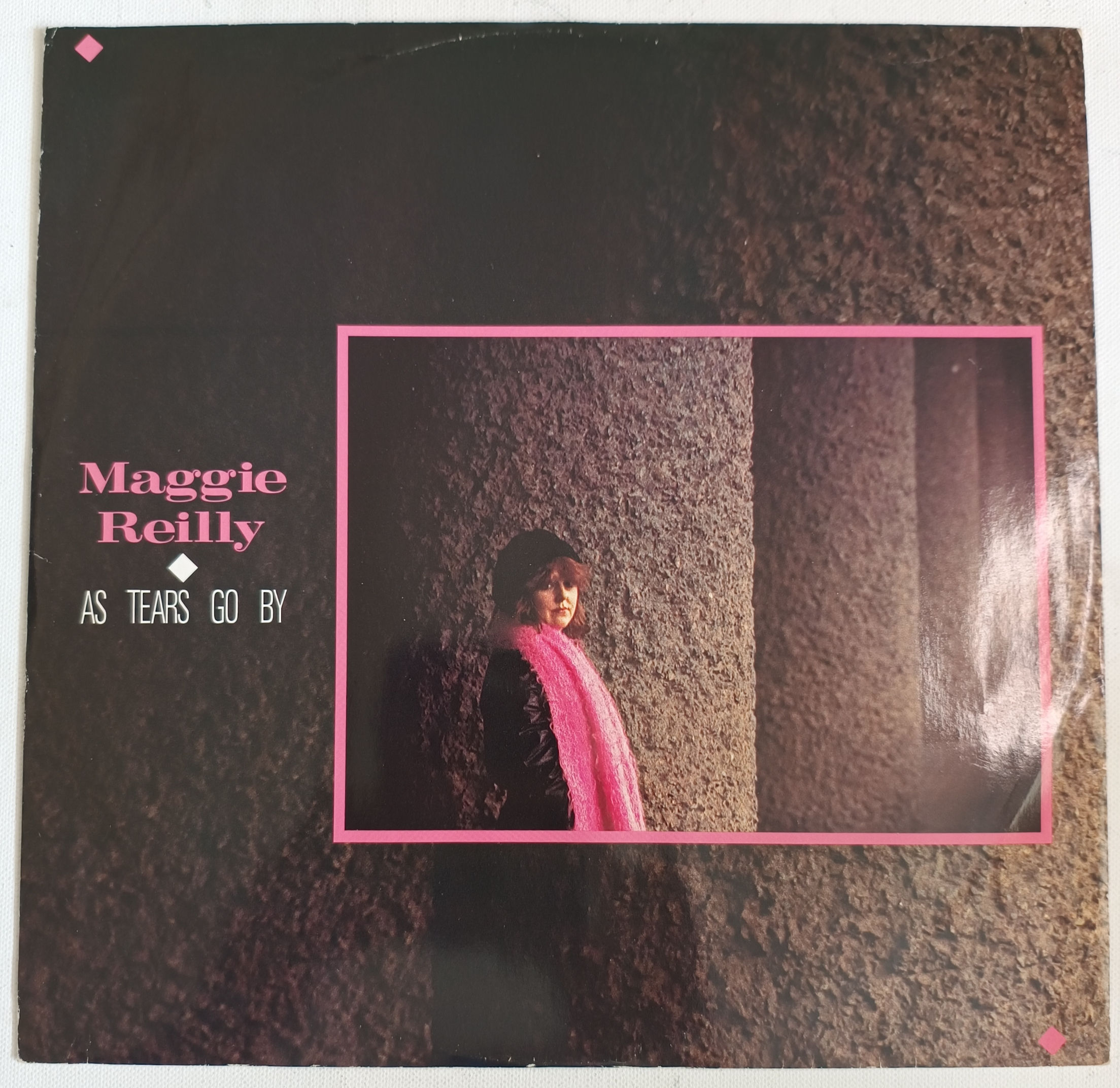 1984 Maggie Reilly – As Tears Go By