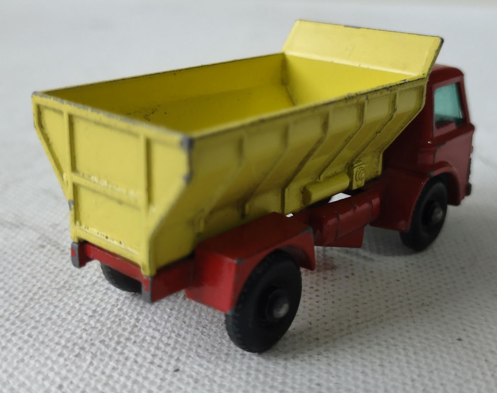 Thumbnail: 1967 Matchbox 1-75 series No70 Grit Spreading Truck