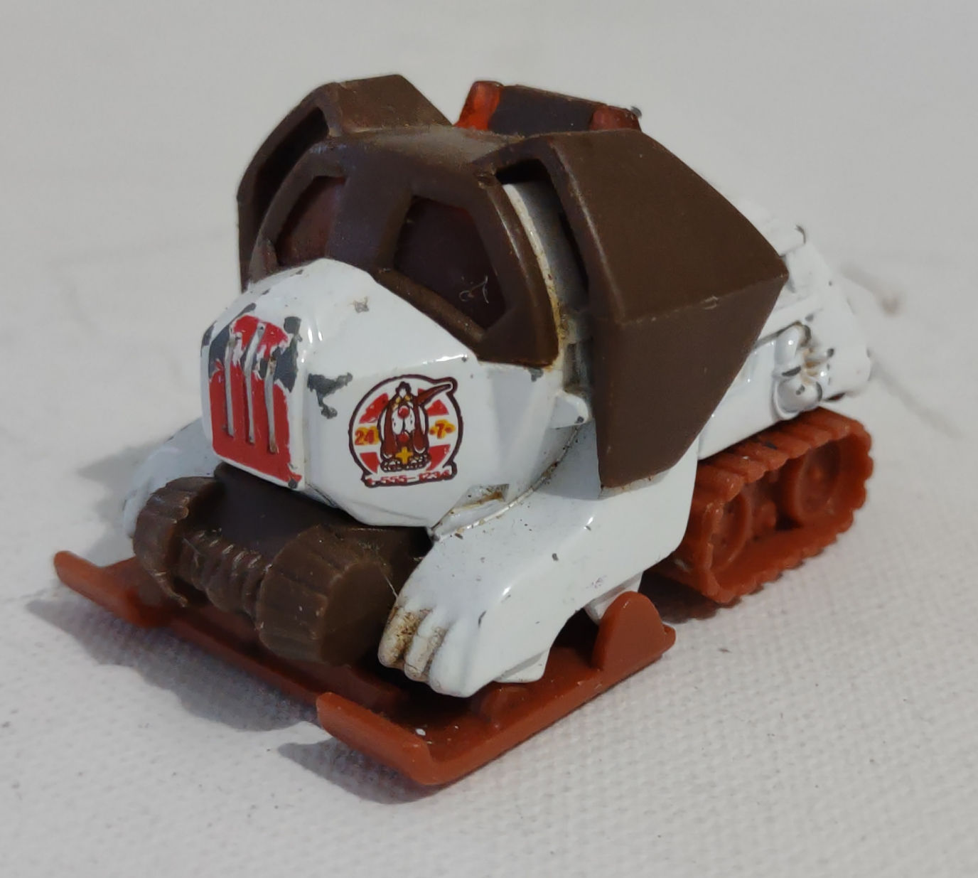 2004 Matchbox Ultra Heroes Rescue Dogs MB21 Mush Puppy