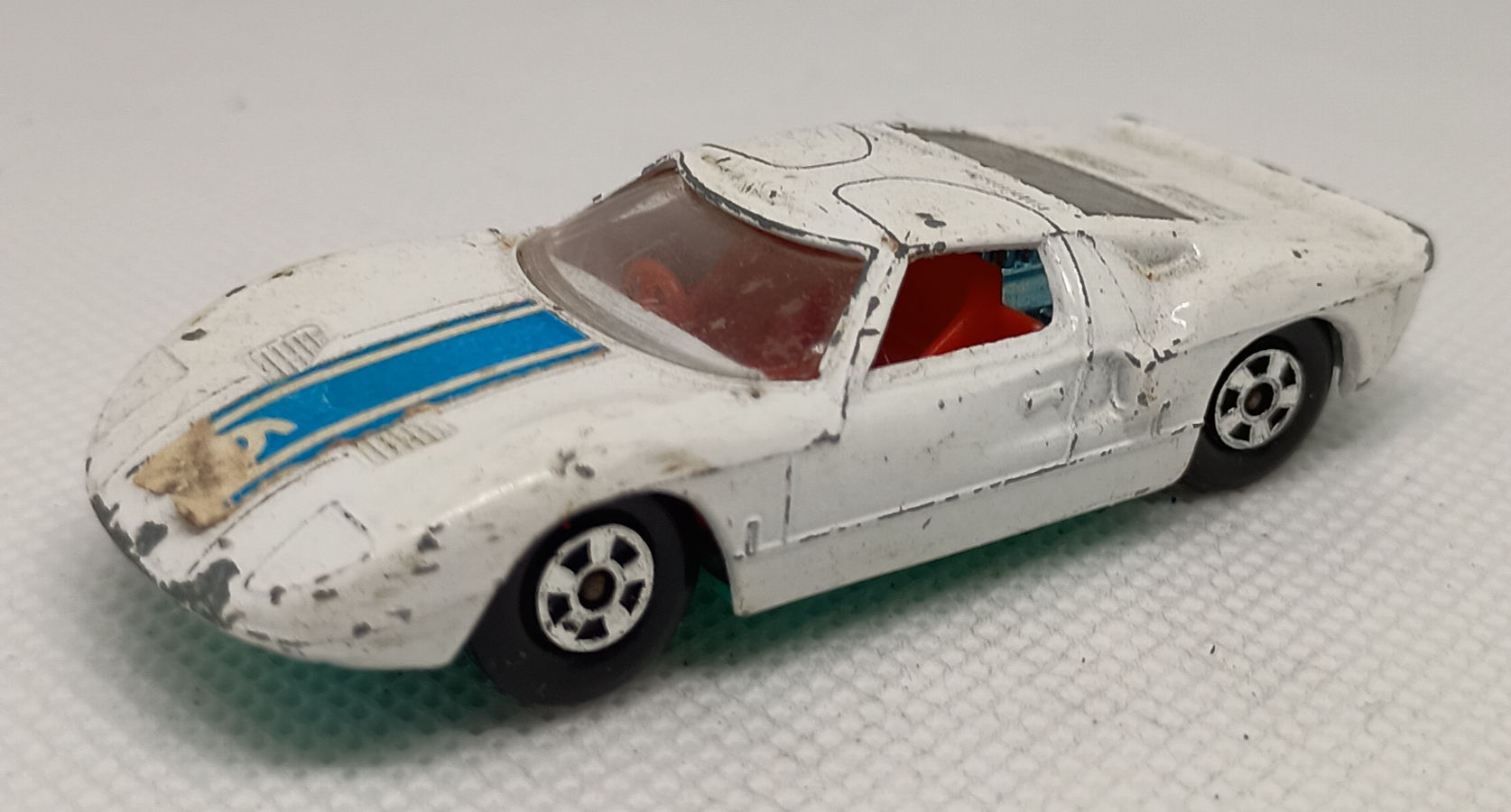 1970 Matchbox 1-75 series No 41 Ford GT 40