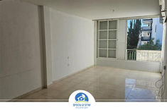 למכירה בתל אביב דירת גג במיקום מושלם