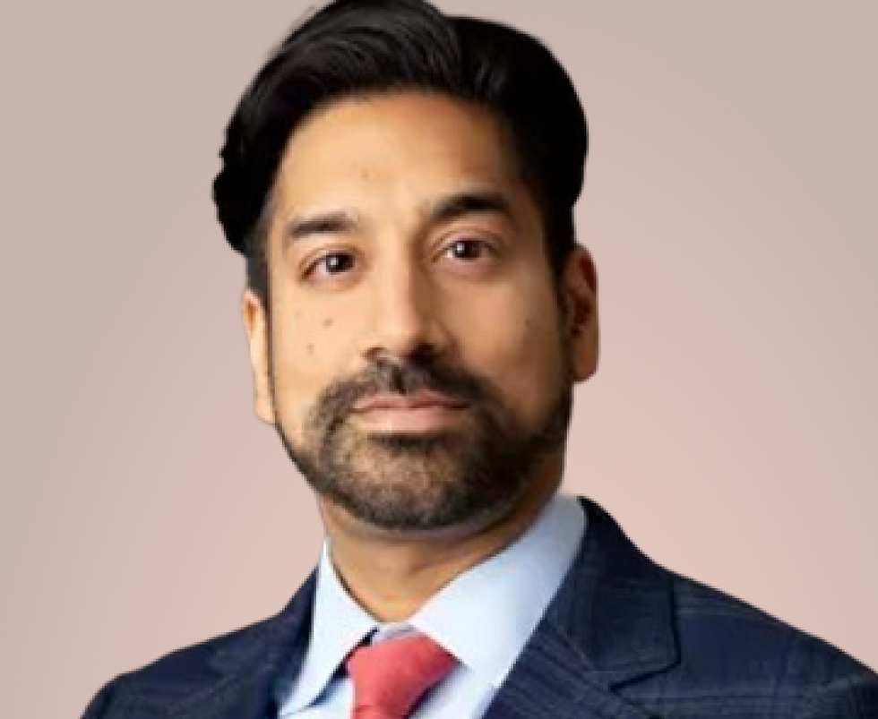 Amar Rewari.png