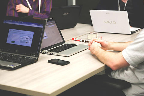 laptops-gcbcf62ec4_1280.jpg