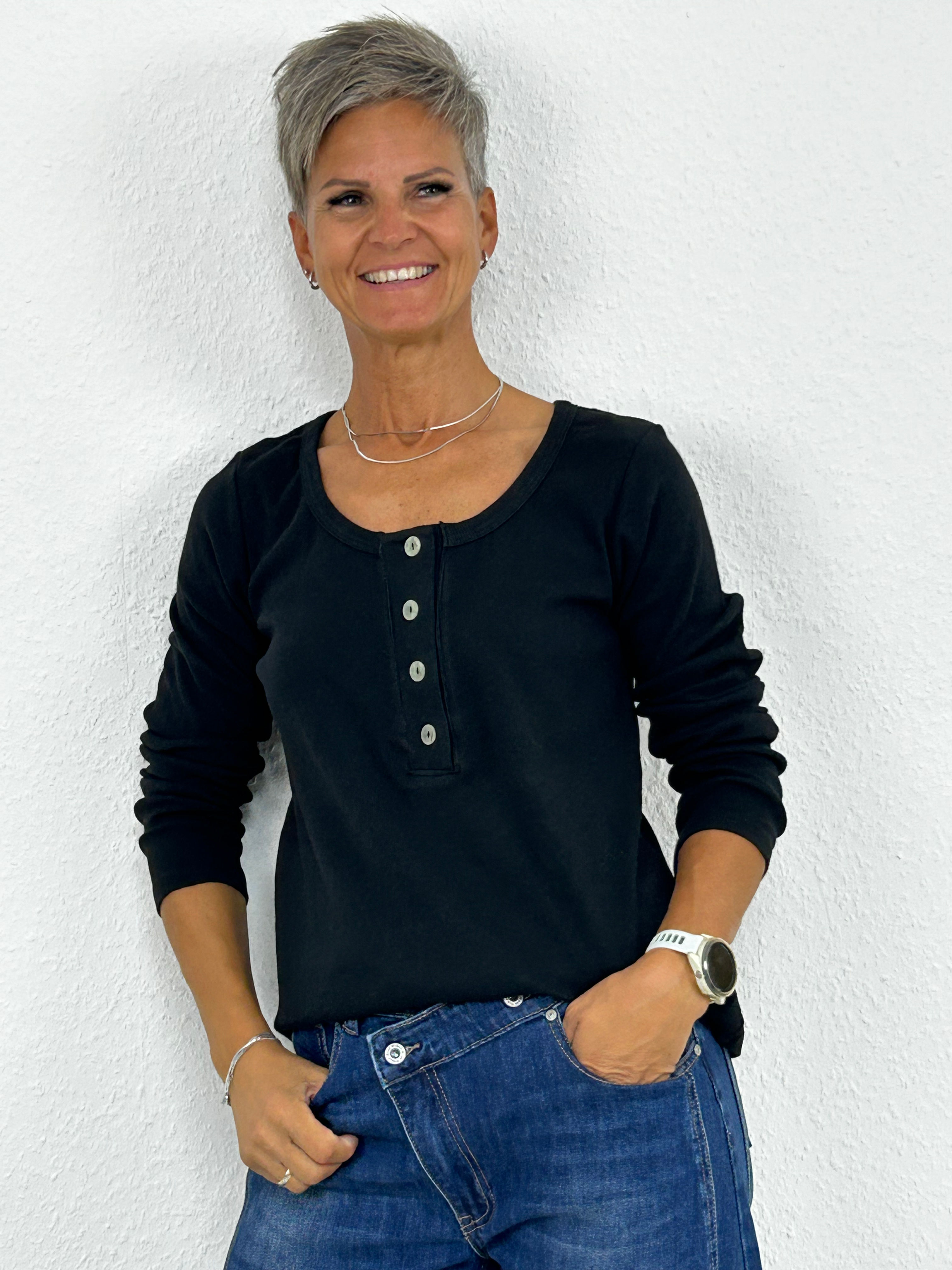 Shirt "Emyra" schwarz