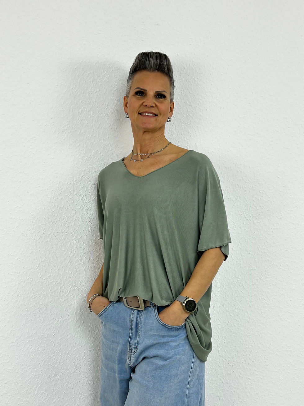 Miniaturbild: Kurzarmshirt  „Noel“ oliv