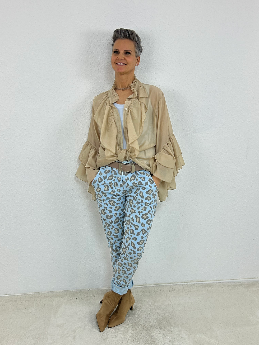 Miniaturbild: Jogpants "Wild" hellblau