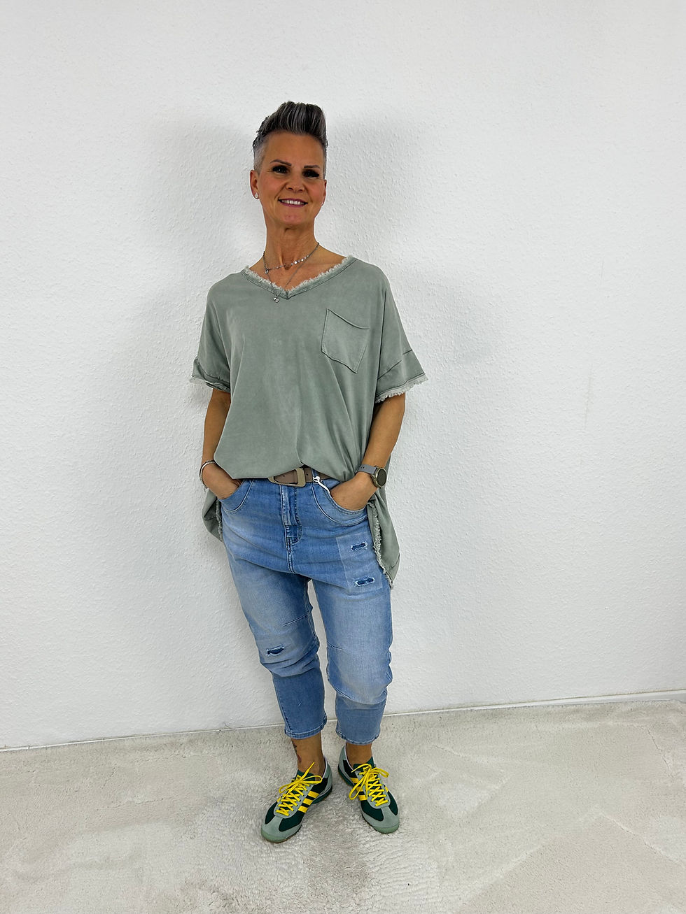 Miniaturbild: Over Size Shirt "Manu" helles oliv