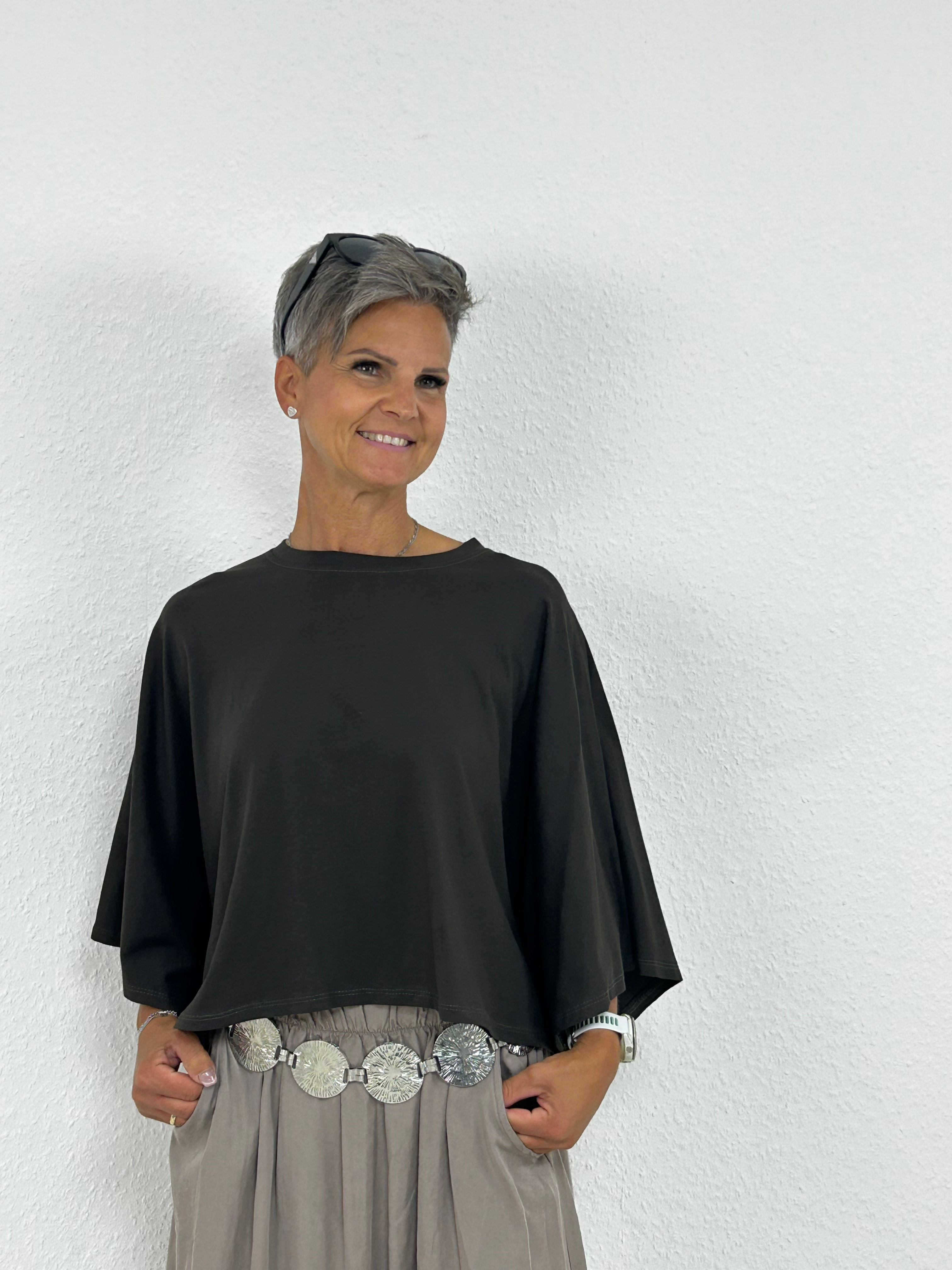 Oversized Cropped Kurzarmshirt „Varya" schokobraun