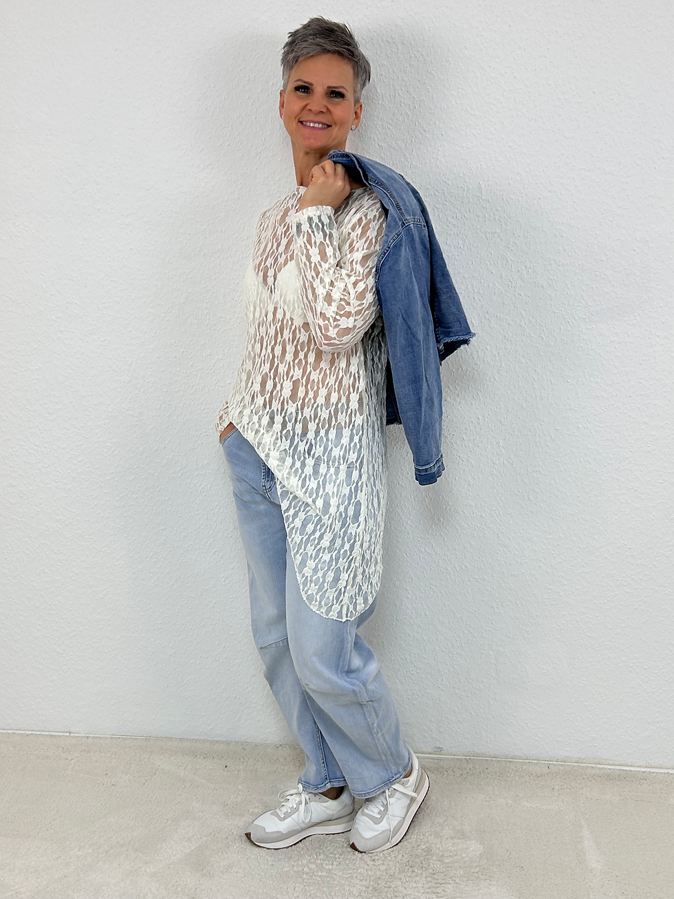 Miniaturbild: Spitzen-Shirt "Pina" weiss