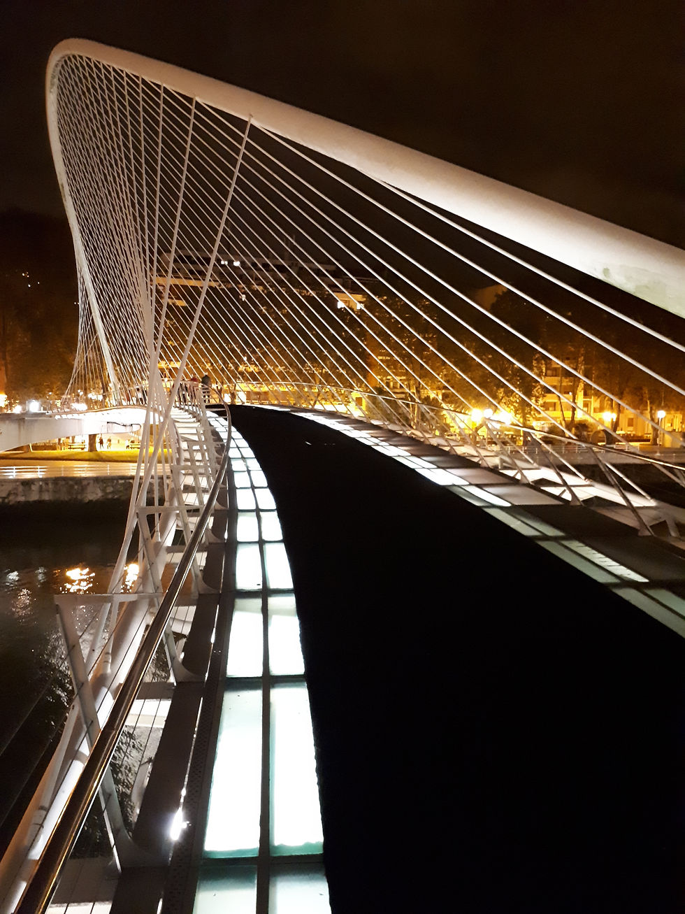 Zubizuri Calatrava Bilbao