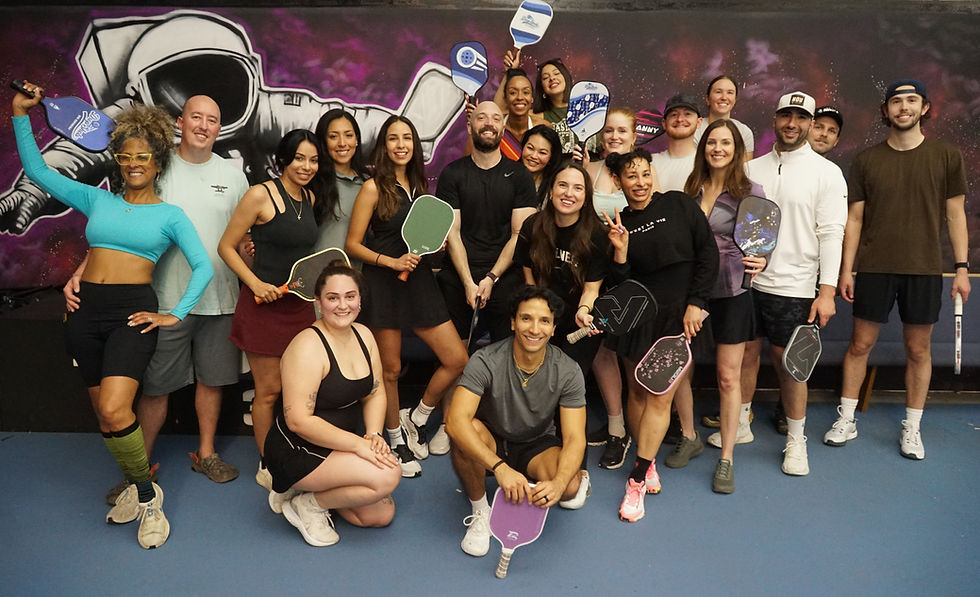 PICKLEBALL COMMUNITY HANGOUT