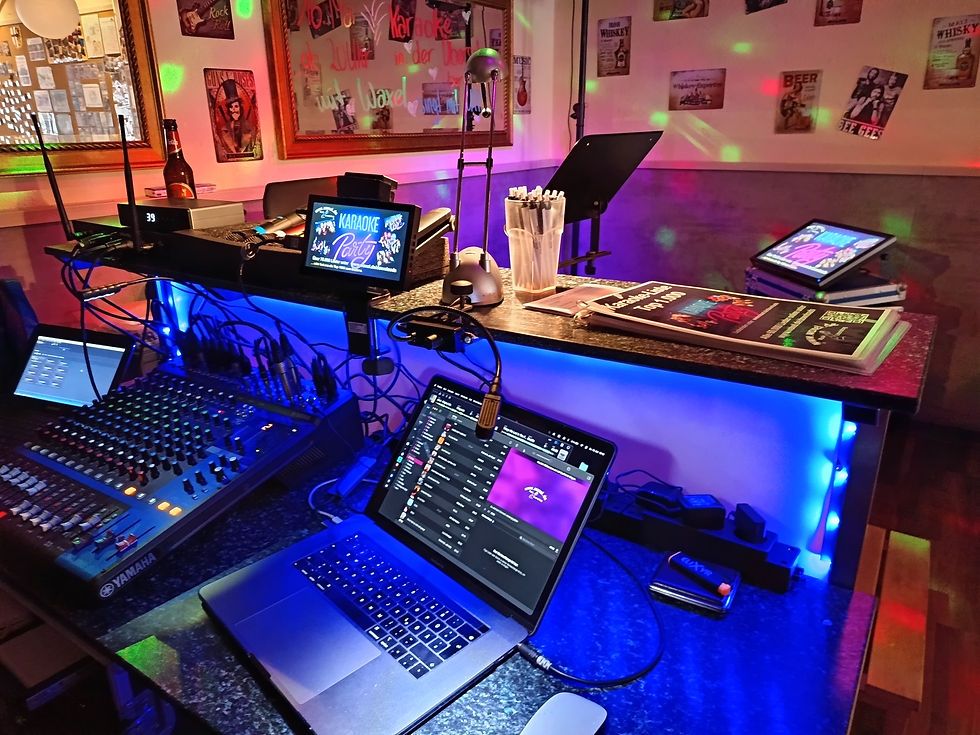 Karaoke-Night ÜBERSCHAU-BAR