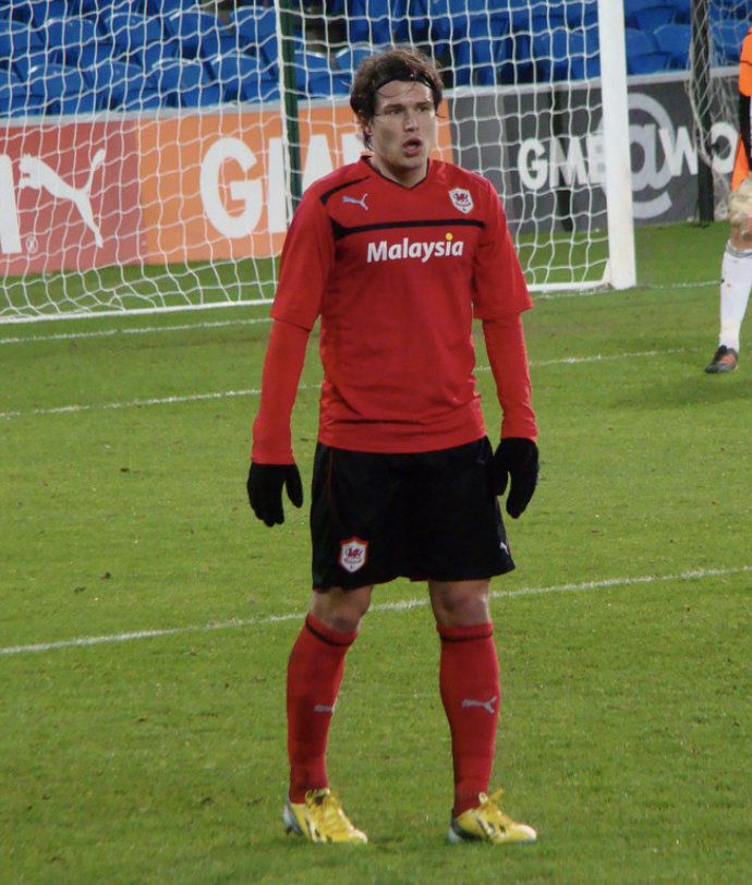 Etien Velikonja