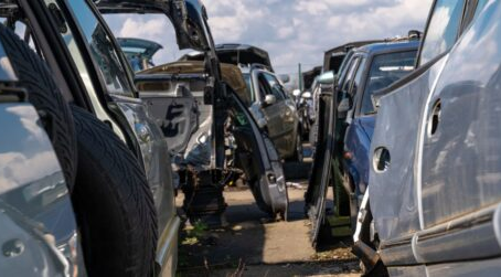 Why Brisbane Wreckers Are the Eco-Friendly Choice for Car Disposal and Recycling