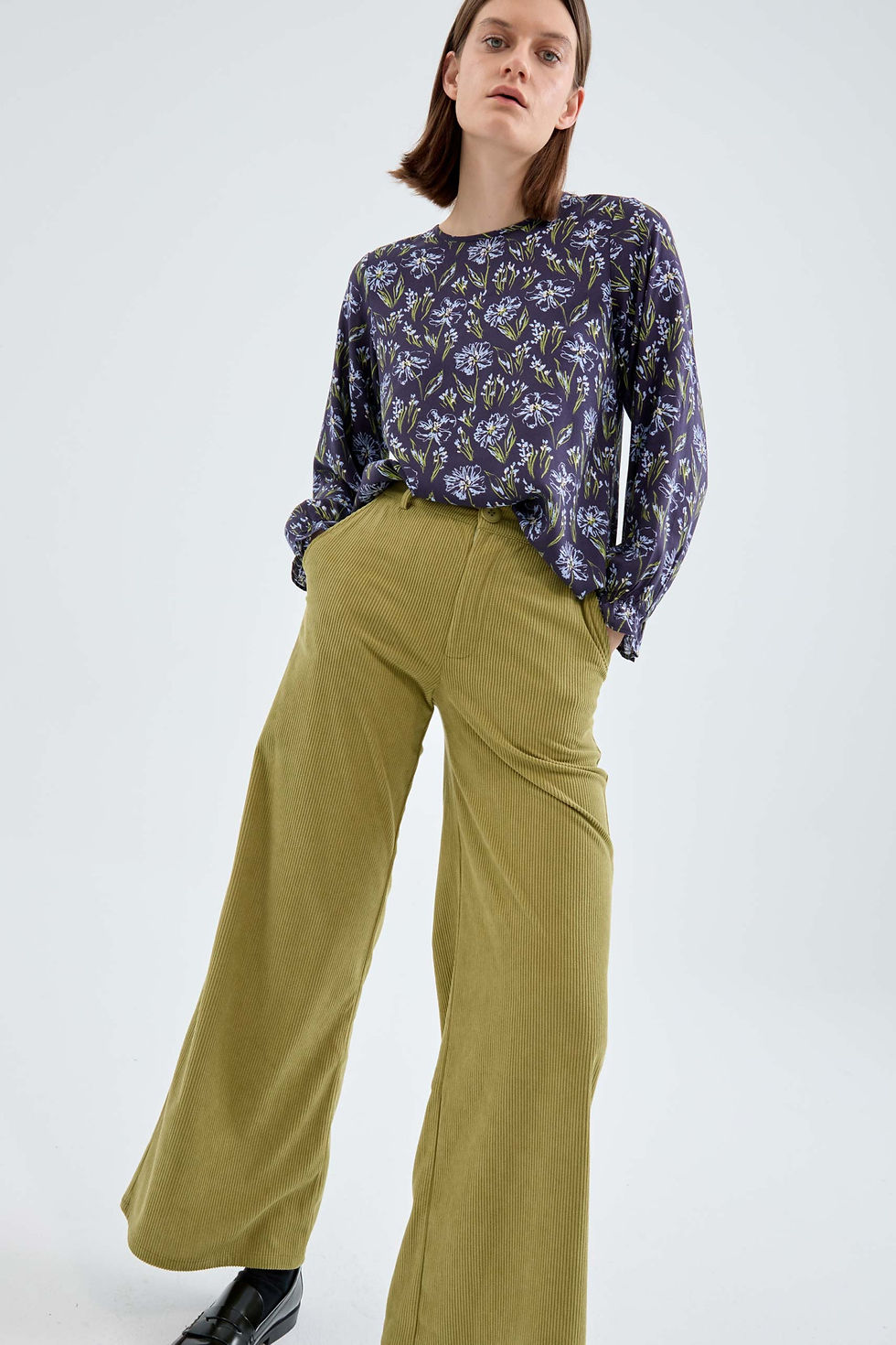 Pantaloni di velluto a coste verdi