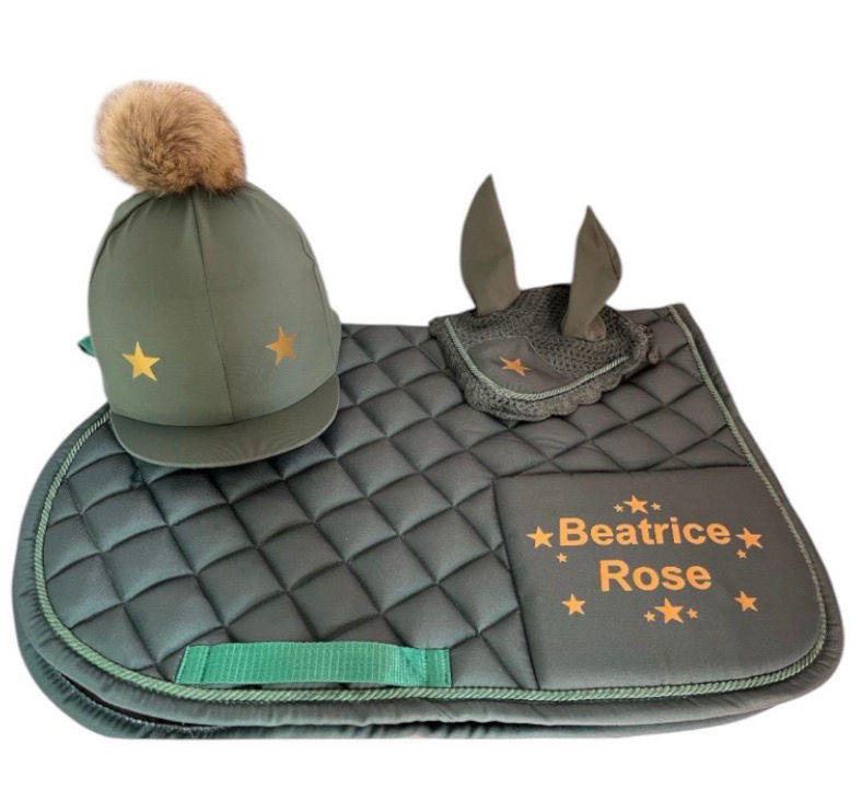 Thumbnail: Hunter Green Full Matchy Matchy Set with Gold Print