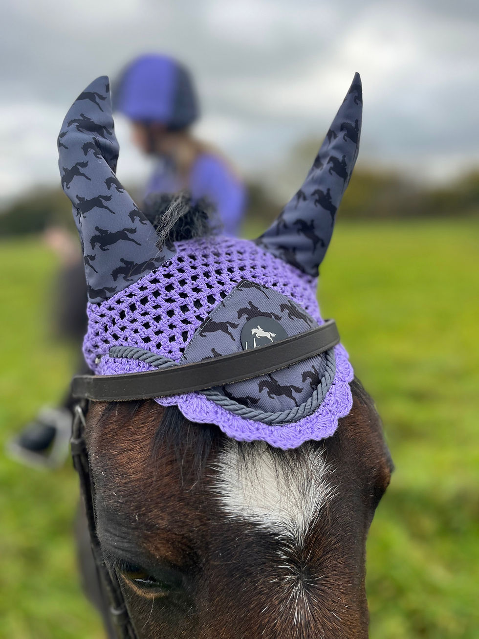 Thumbnail: Stunning Saddle Pad Set in Our New Lavender with Horse Print Design