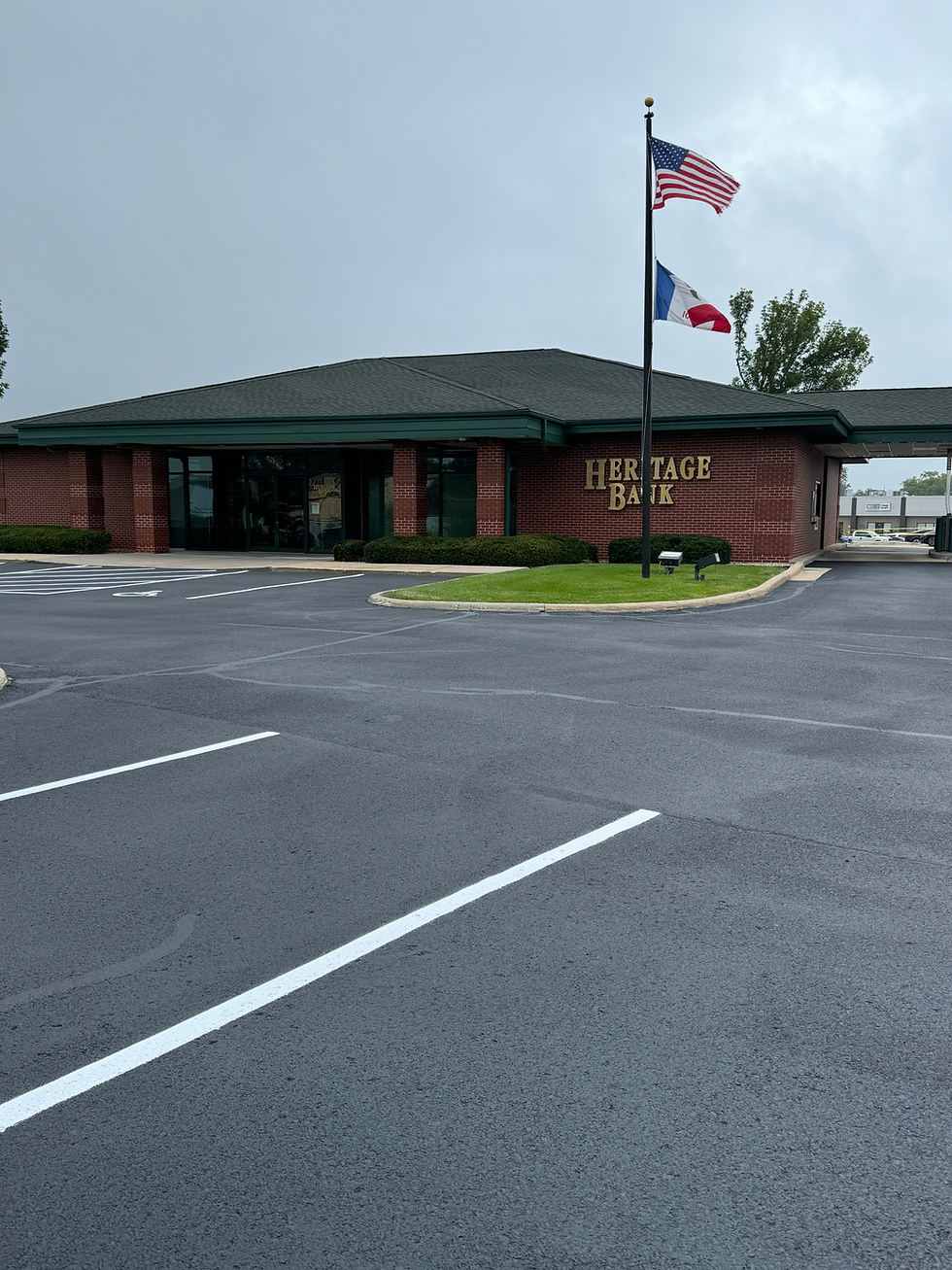 Asphalt Paving Service For Banks