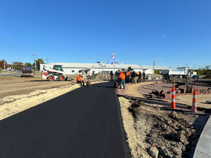Asphalt vs. Concrete Driveways: Pros and Cons