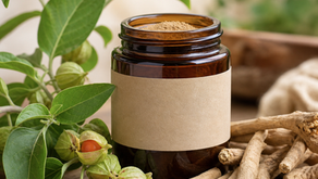 Ashwagandha root with powder and leaves, representing a 2026 study on menopausal symptoms