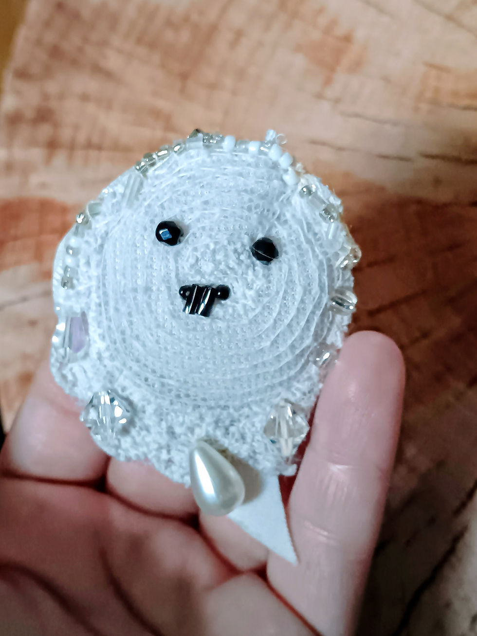 Thumbnail: Broche - Ghosty  